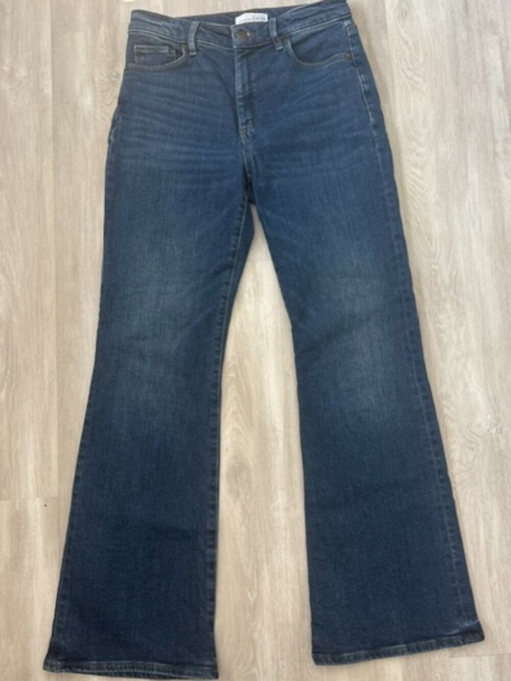 Loft Relaxed Flare Jeans - Size 27/4